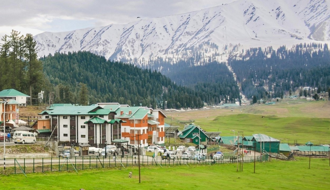Kashmir Luxury Tour